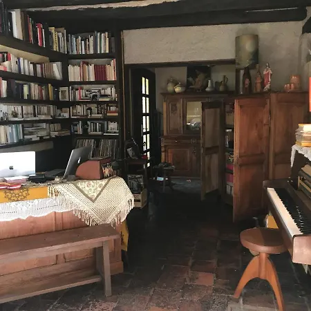 Au Pain Des Anges Pensión *